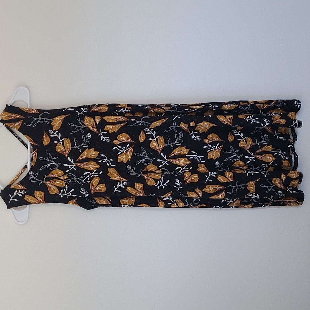 Maurices Mid Length Dress. Size Small
